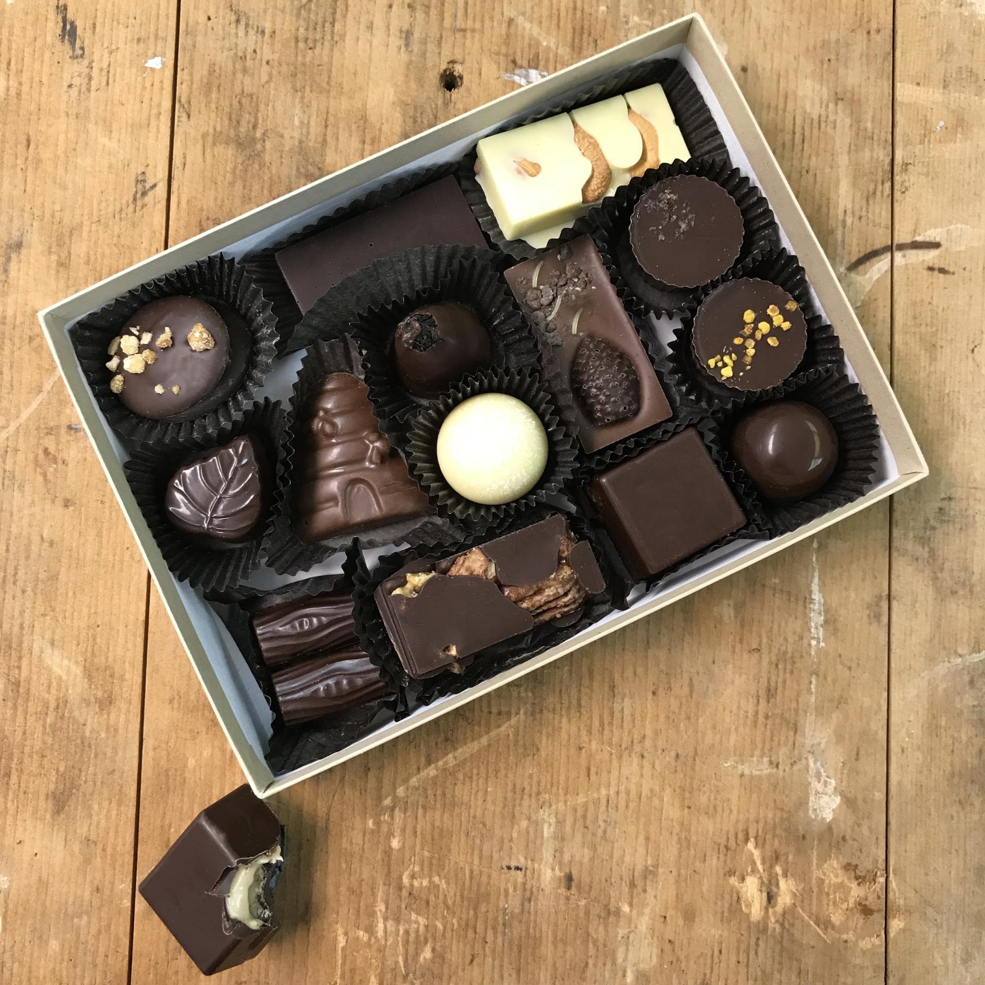 Large Classic Bonbon Collection - Tavernier Chocolates