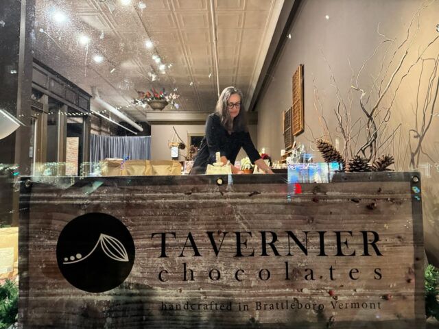 https://www.tavernierchocolates.com/wp-content/uploads/sb-instagram-feed-images/412492989_882967520170243_7087150904324923073_nfull.jpg